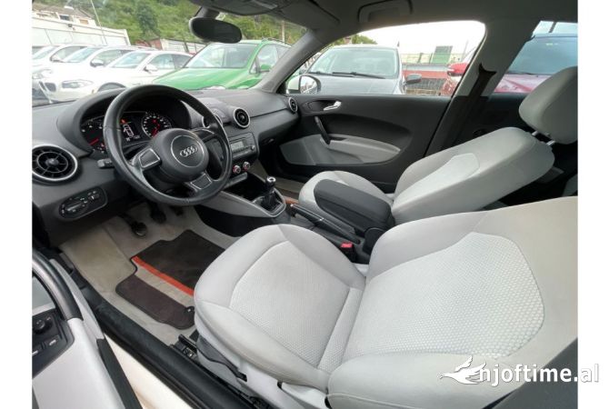 Makina me qera Audi A1 duke filluar nga 30 euro dita 