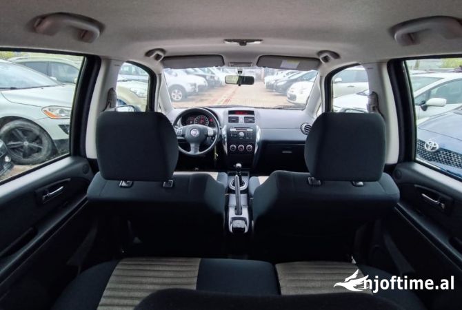 Noleggio Auto a Tirana - 25 Euro