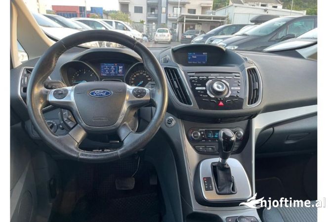 Makina me qera Fors C-Max per vetem 30 euro dita 