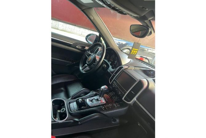 Makina me qera ne Tirane - 150 Euro