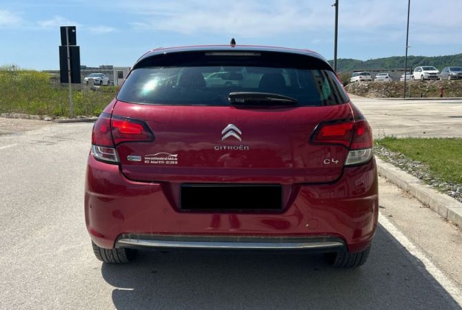 Car Rental in Tirana - 35 Euro