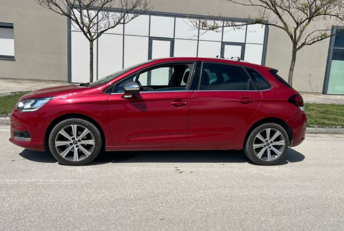 Car Rental in Tirana - 35 Euro