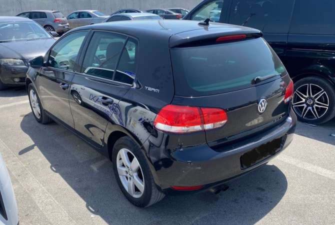 Noleggio Auto  a Tirana - 30 Euro
