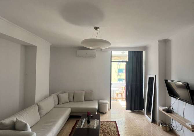 Shtepi me qera 1+1 ne Tirane - 600 Euro