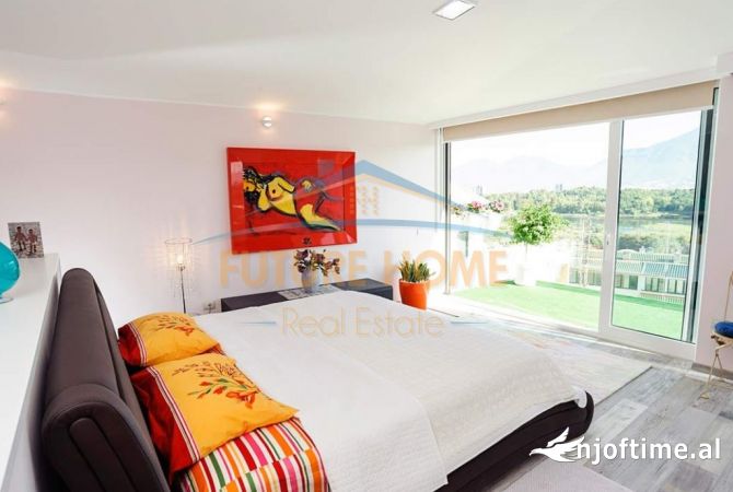 Shtepi me qera Penthose(kati i fundit panoramik) ne Tirane, 2+1, Mobilimi E mobiluar, Pagesa 1,500  Euro.