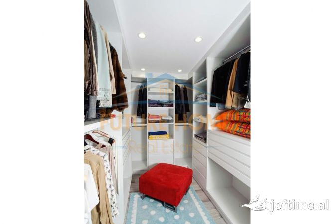 Shtepi me qera 2+1 ne Tirane - 1,500 Euro
