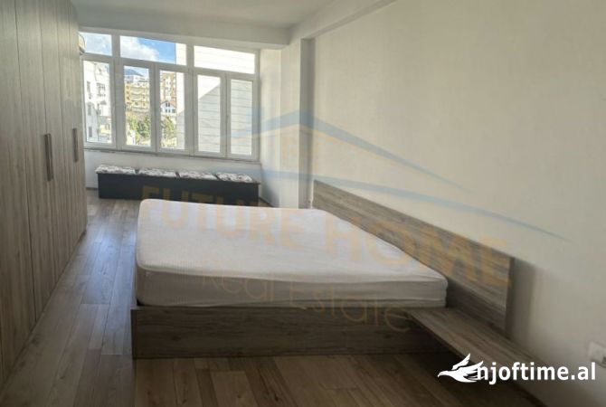 Shtepi me qera 2+1 ne Tirane - 400 Euro