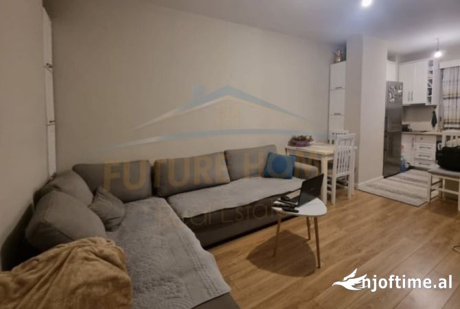 Shtepi me qera 1+1 ne Tirane - 400 Euro