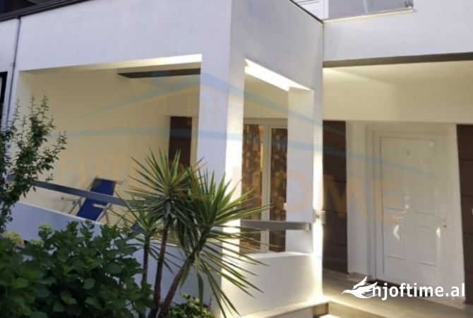 Casa in vendita 3+1 a Durazzo - 750,000 Euro