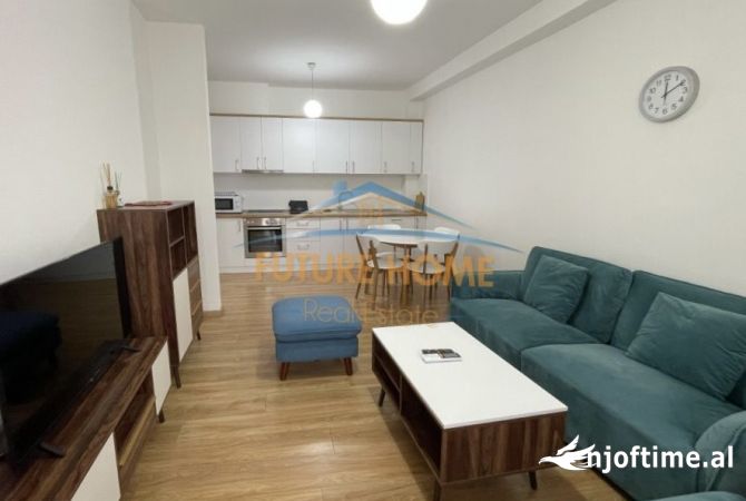 Shtepi me qera 2+1 ne Tirane - 750 Euro
