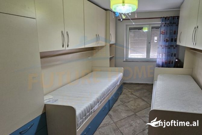 Shtepi me qera 2+1 ne Tirane - 450 Euro