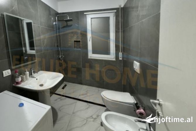 Shtepi ne shitje 3+1 ne Tirane - 252,000 Euro