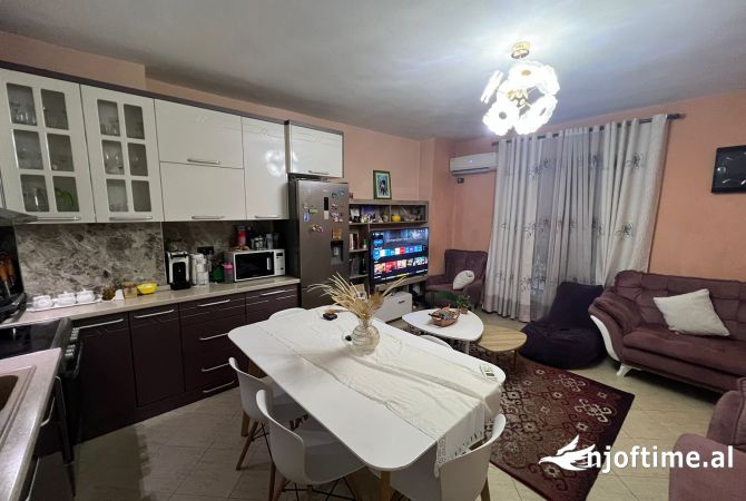 Shtepi ne shitje 2+1 ne Tirane - 108,000 Euro