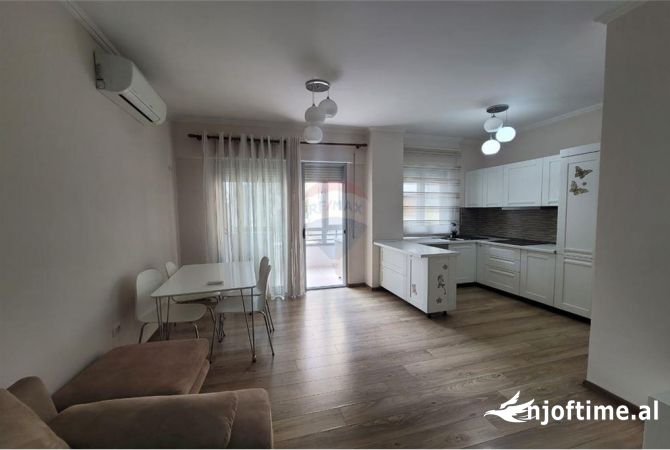 Shtepi ne shitje 2+1 ne Tirane - 216,000 Euro