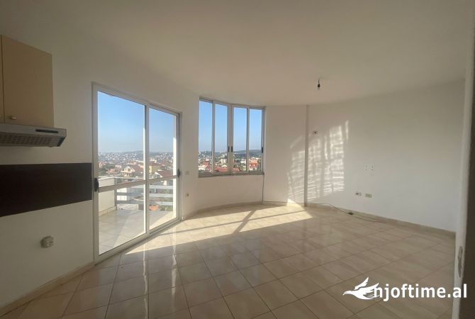 Casa in vendita 1+1 a Tirana - 7,000,000 Euro