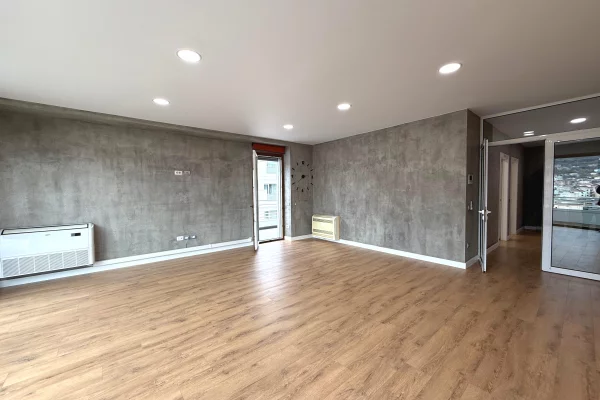 Ambjent zyrash per qira .