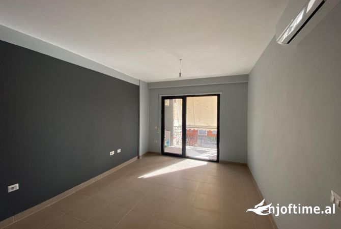 Shtepi me qera 1+1 ne Tirane - 550 Euro