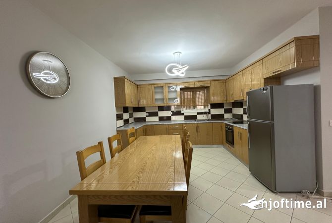 Shtepi ne shitje 2+1 ne Tirane - 142,001 Euro