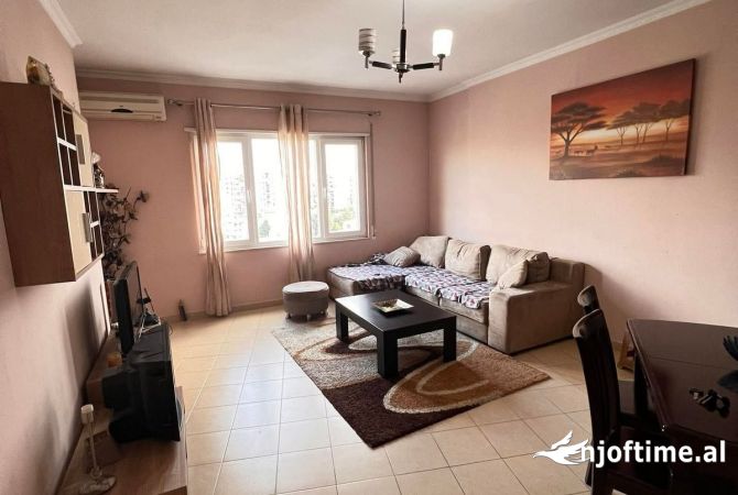 Shtepi ne shitje 2+1 ne Tirane - 130,000 Euro