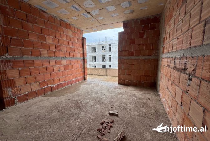 Shtepi ne shitje 2+1 ne Tirane - 93,000 Euro