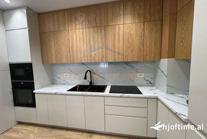 Shtepi me qera Apartament ne Tirane, 2+1, Mobilimi E mobiluar, Pagesa 850  Euro.