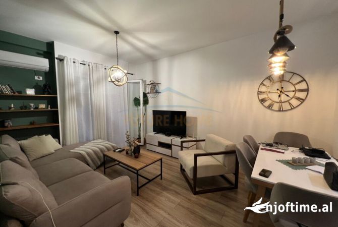 Shtepi ne shitje 2+1 ne Tirane - 120,000 Euro