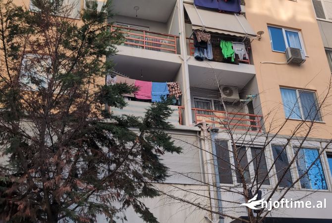 Shtepi ne shitje 1+1 ne Tirane - 85,000 Euro