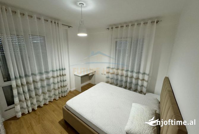 Shtepi me qera 2+1 ne Tirane - 650 Euro