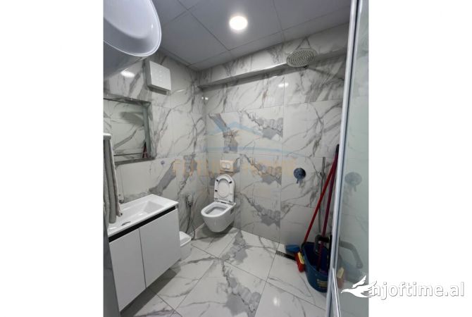 Shtepi me qera Garsoniere ne Tirane - 500 Euro