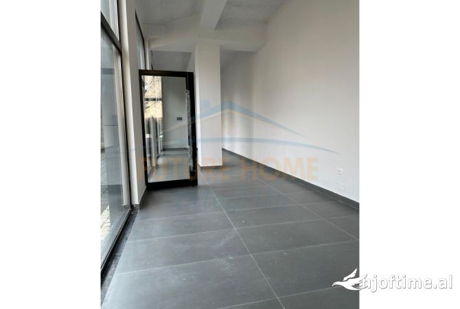Ambient biznesi me qera 1+1 ne Tirane - 1,200 Euro