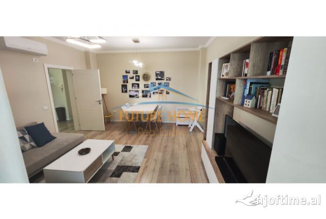 Shtepi ne shitje Apartament ne Tirane, 2+1, Mobilimi E mobiluar, Pagesa 207,000  Euro.