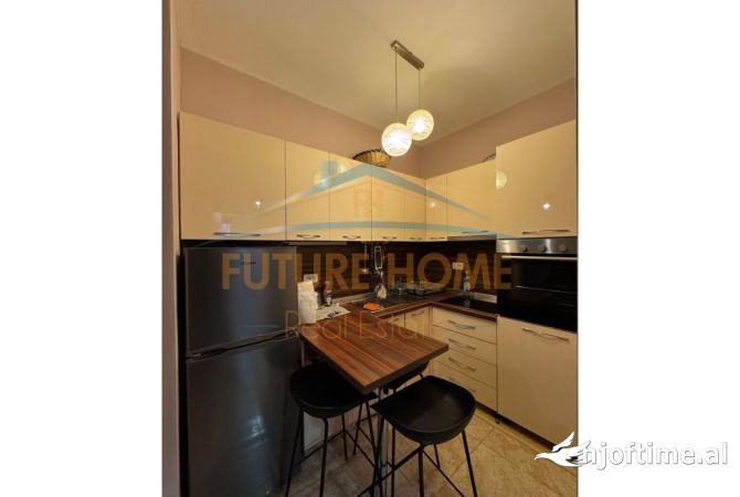 Shtepi ne shitje Apartament ne Durres, 1+1, Mobilimi E mobiluar, Pagesa 210,000  Euro.