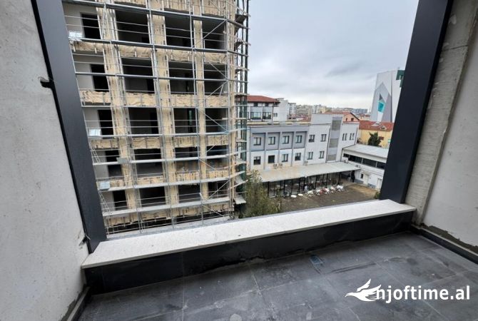 Shtepi ne shitje 2+1 ne Tirane - 180,000 Euro
