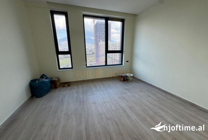 Shtepi ne shitje Apartament ne Tirane, 3+1, Mobilimi Bosh, pa mobiluar, Pagesa 263,400  Euro.