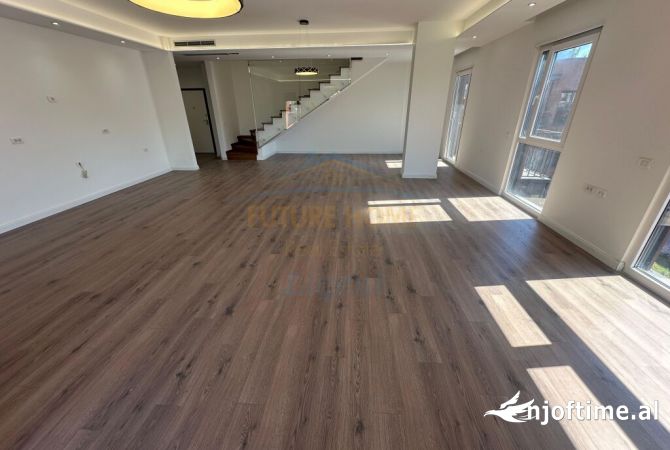 Shtepi ne shitje 4+1 ne Tirane - 520,000 Euro