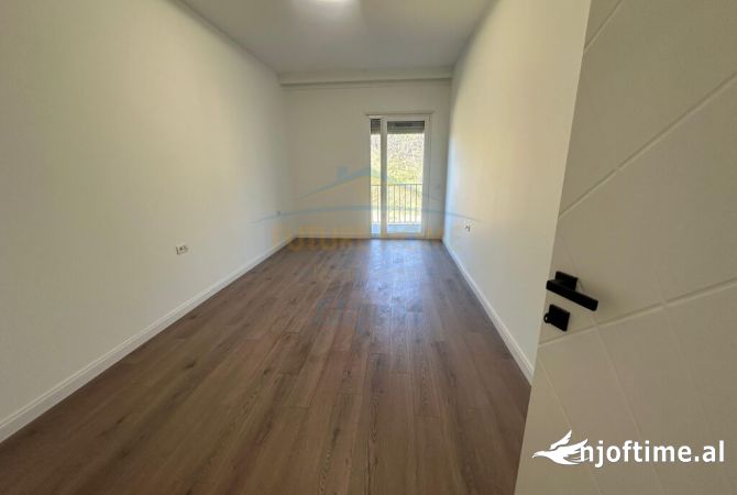 Shtepi ne shitje 4+1 ne Tirane - 520,000 Euro