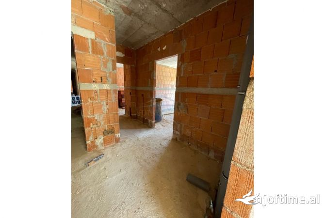 Shtepi ne shitje 2+1 ne Tirane - 226,111 Euro