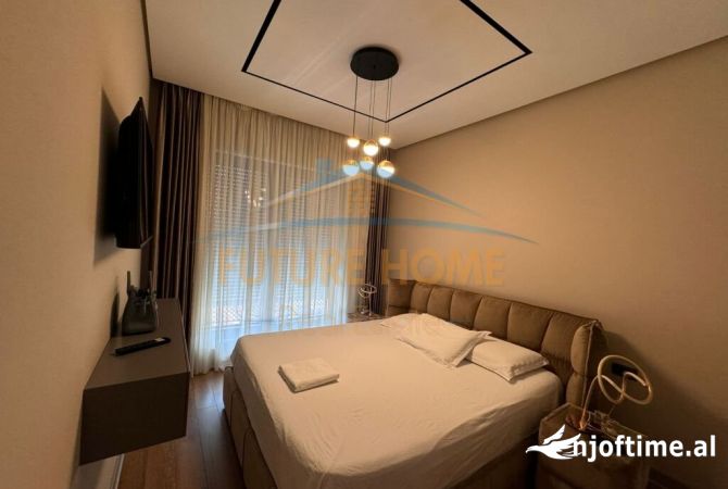 Shtepi ne shitje Apartament ne Tirane, 2+1, Mobilimi E mobiluar, Pagesa 550,000  Euro.