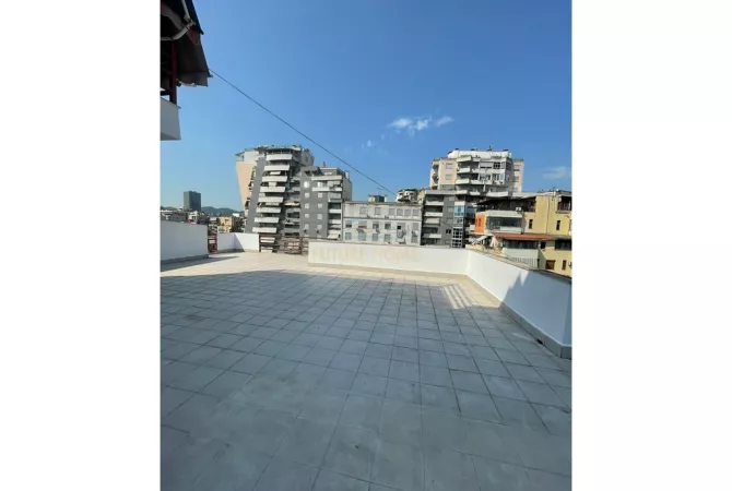 Apartment for sale in Tirana 3+1, Emty