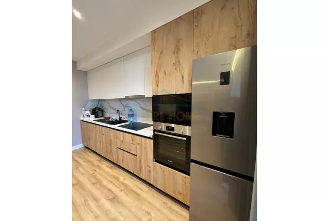 Shtepi ne shitje Apartament ne Durres, 2+1, Mobilimi E mobiluar, Pagesa 415,000  Euro.