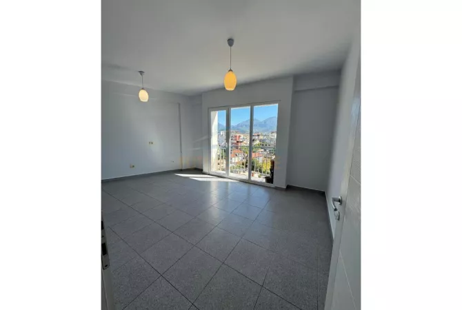 Shtepi ne shitje Apartament ne Tirane, 2+1, Mobilimi Bosh, pa mobiluar, Pagesa 177,000  Euro.