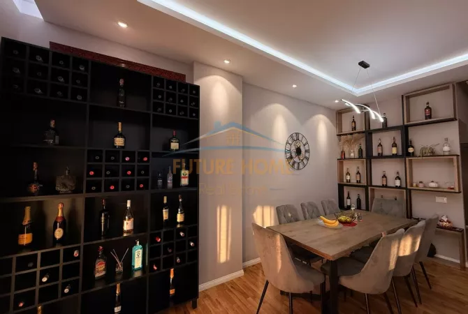 Shtepi ne shitje 3+1 ne Tirane - 300,000 Euro