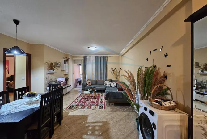 Shtepi ne shitje 2+1 ne Tirane - 129,000 Euro