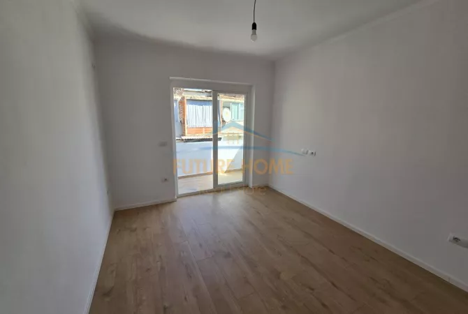 Shtepi ne shitje 2+1 ne Tirane - 125,000 Euro