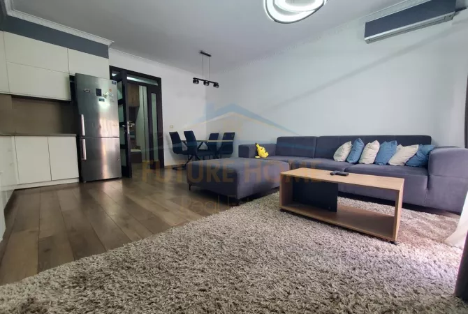 Shtepi me qera 2+1 ne Tirane - 450 Euro