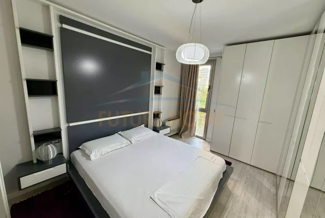 Shtepi me qera Apartament ne Tirane, 2+1, Mobilimi E mobiluar, Pagesa 1,500  Euro.