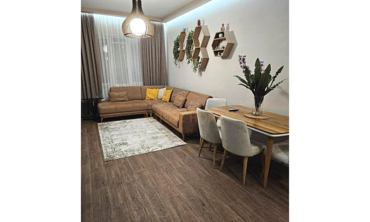 Apartment for rent in Tirana 2+1, In Part