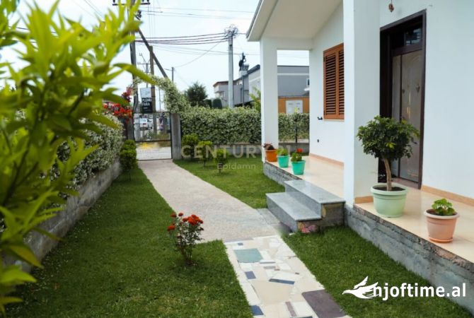 Shtepi ne shitje Shtepi Private ne Durres, 2+1, Mobilimi E mobiluar, Pagesa 120,000  Euro.