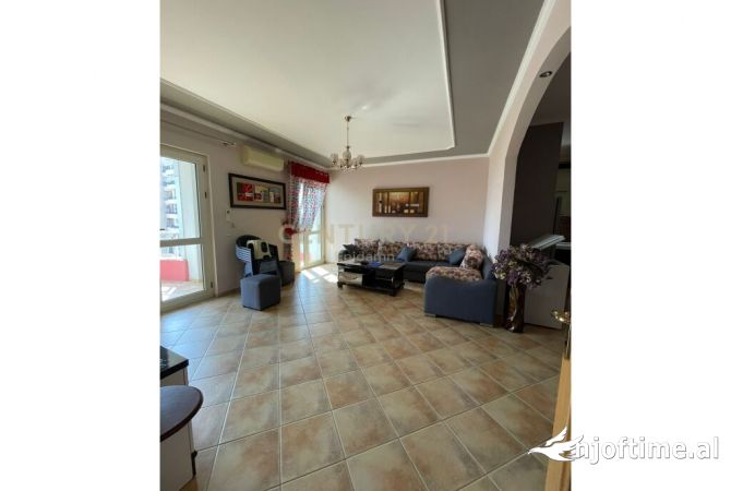 Shtepi me qera 2+1 ne Durres - 600 Euro