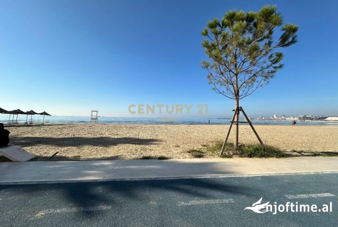 Ambient biznesi ne shitje 1+1 ne Durres - 703,500 Euro